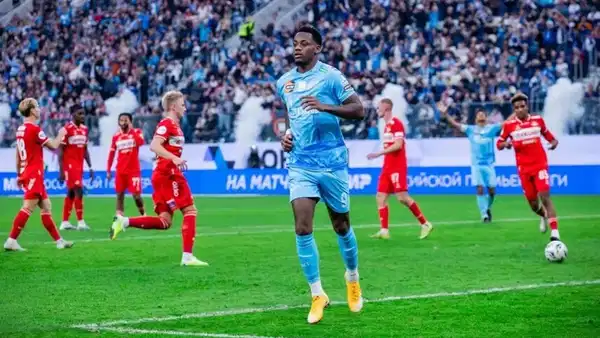 2 gündür İstanbul'daydı: Zenit'ten adı Galatasaray ile anılan Jhon Duran için açıklama