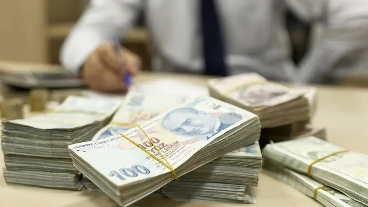 23 Nisan'da bankalar açık mı? 23 Nisan'da bankalar resmi tatil mi?