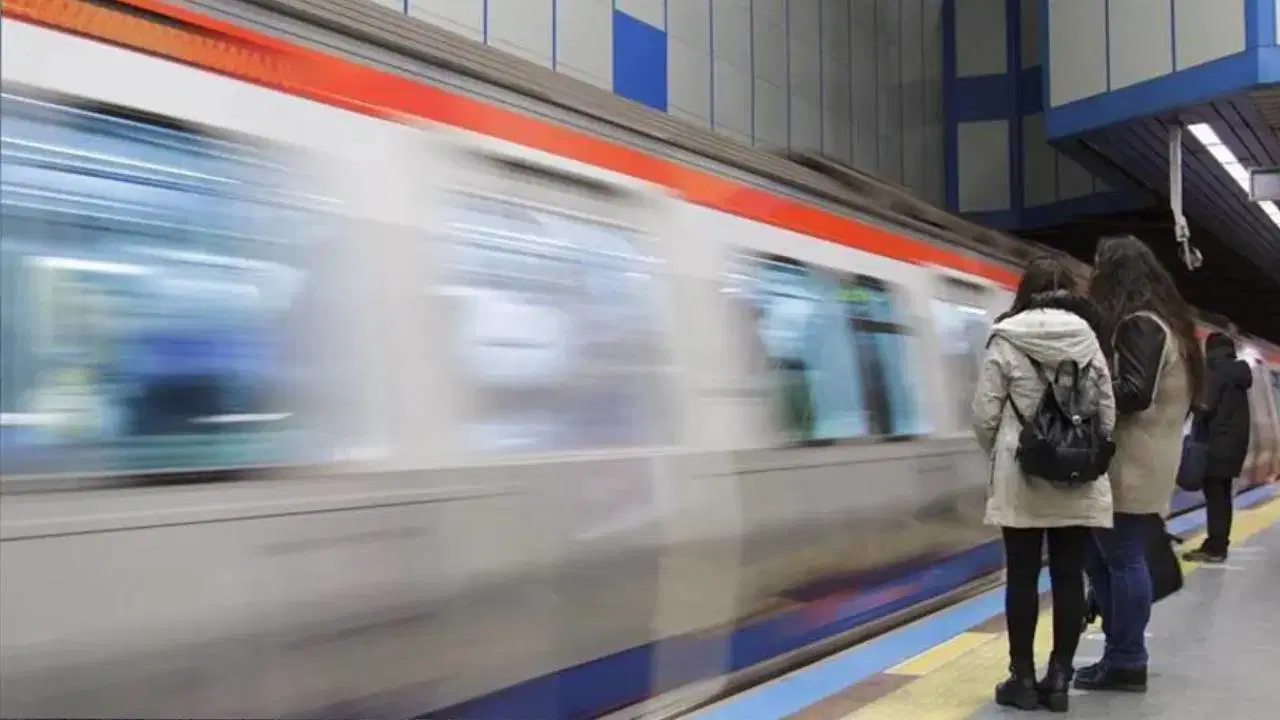 23 Nisan’da toplu taşıma ücretsiz mi? Bugün Marmaray, metro, otobüs, metrobüs, vapur bedava mı olacak?