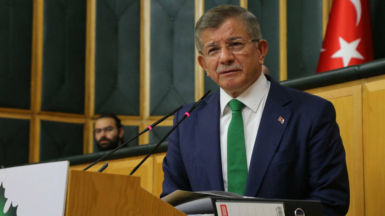 Ahmet Davutoğlu'ndan CHP'ye: 'Sınavı kaybettiniz, arınacaksınız'