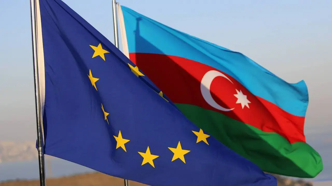 Azerbaycan AB'ye nota verdi, Avrupa Parlamentosu ile bütün ilişkilerini askıya aldı
