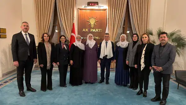Barış Anneleri Heyeti, TBMM'de AKP'yi ziyaret etti