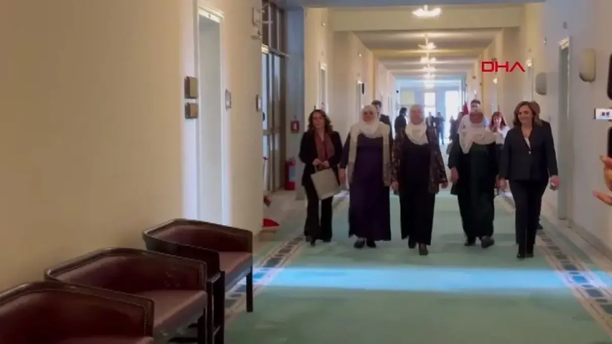 'Barış Anneleri' heyetinden MHP'ye ziyaret