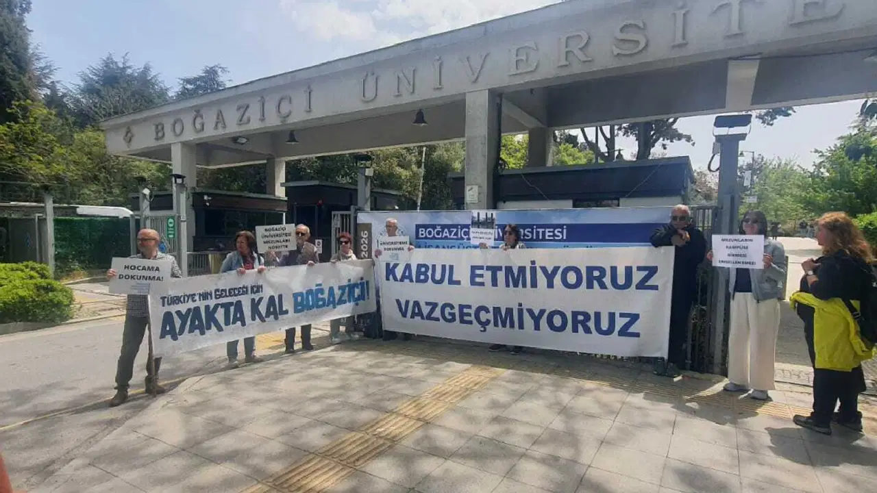 Boğaziçi mezunlarından açıklama: 'Kayyım yönetimin hukuksuz uygulamalarını kabul etmiyoruz'