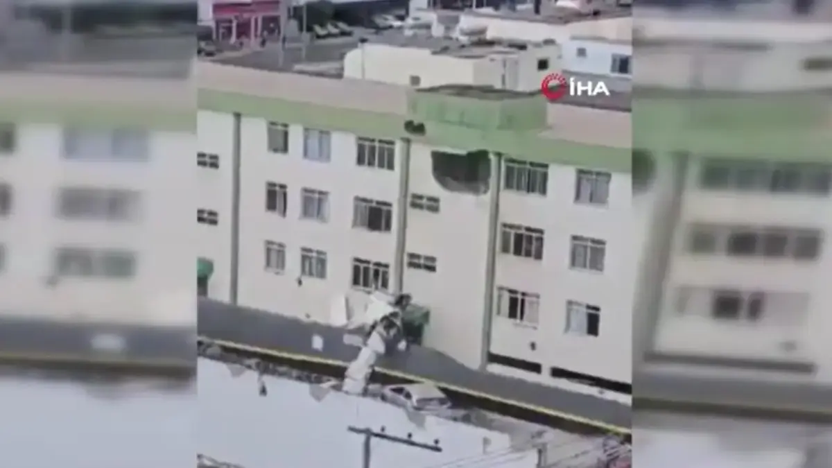 Brezilya’da uçak apartmana çarptı: 4 yaralı