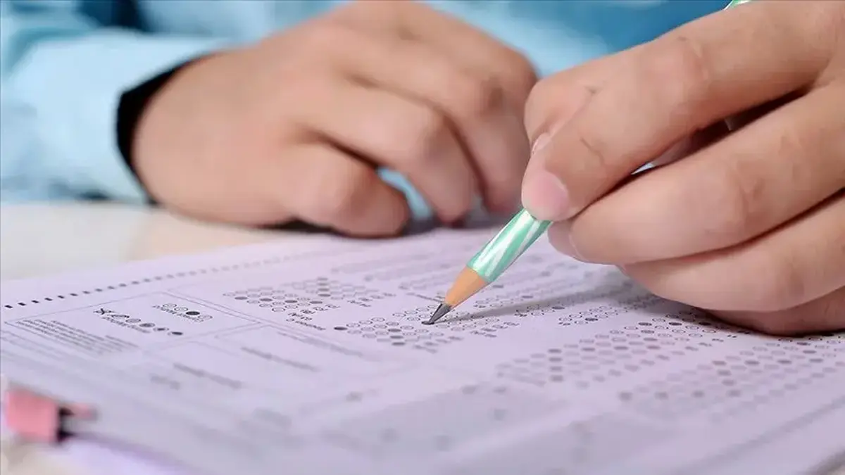 BURSLULUK SINAVI SORU VE CEVAPLARI 26 NİSAN: İOKBS soruları ve cevap anahtarları PDF | Bursluluk sınavı cevapları açıklandı mı?