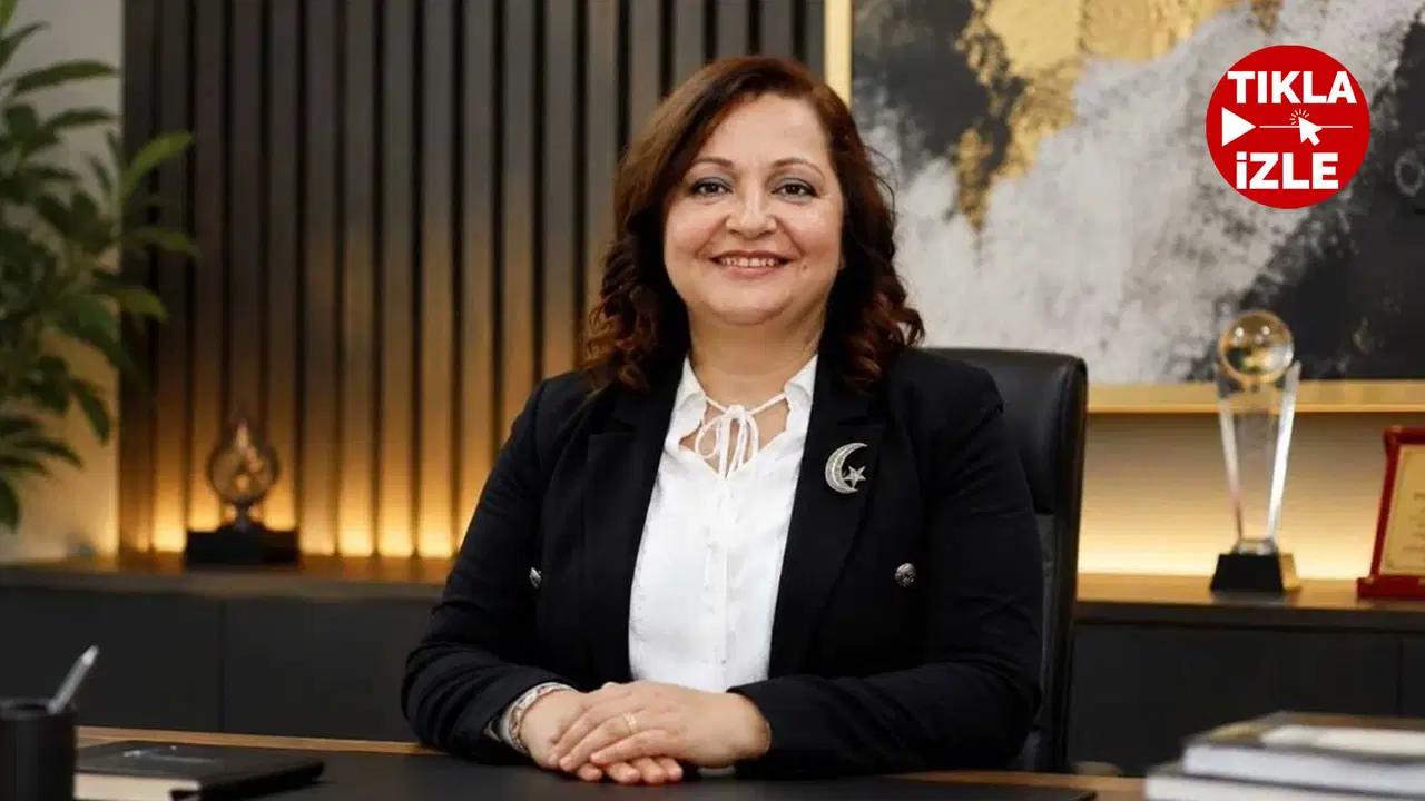 CHP'li Afyonkarahisar Belediye Başkanı Burcu Köksal'ın AKP'ye geçeceği iddialarını Doç. Dr. Onu Alp Yılmaz değerlendirdi: 'CHP birleştirmeli'