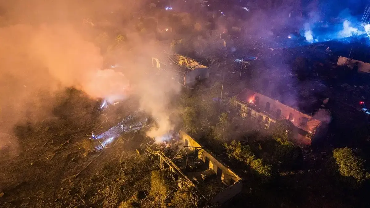 Çin'de havai fişek fabrikasında patlama: 21 ölü, 61 yaralı