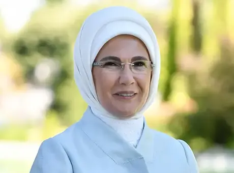 Emine Erdoğan'dan 'Aile ve Nüfus On Yılı Vizyon Belgesi Tanıtım Programı' paylaşımı