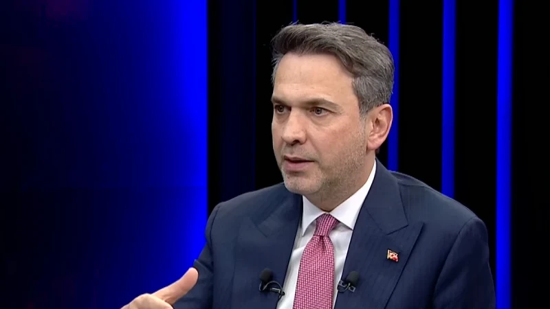 Enerji ve Tabii Kaynaklar Bakanı Bayraktar gündeme ilişkin konuşuyor