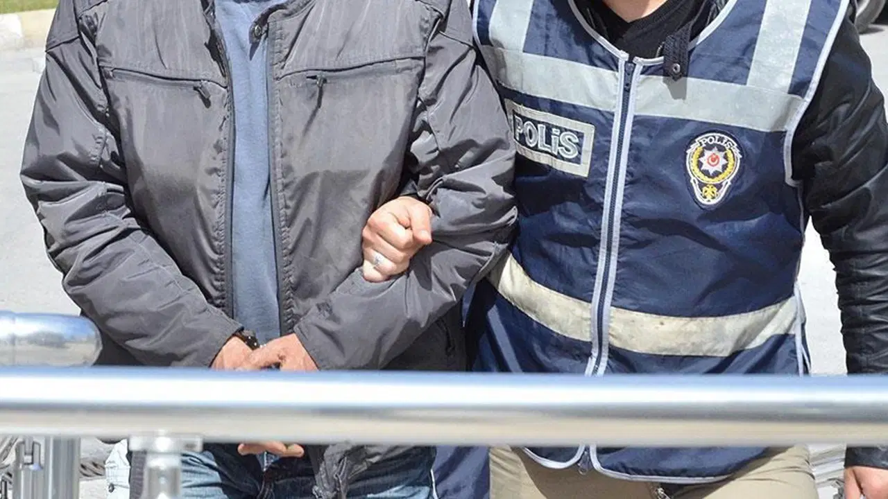 Ev baskınlarıyla '1 Mayıs' gözaltıları: 23 kişiye tutuklama talebi