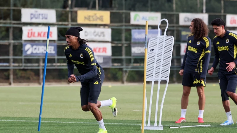 Fenerbahçe Başakşehir maçına hazır