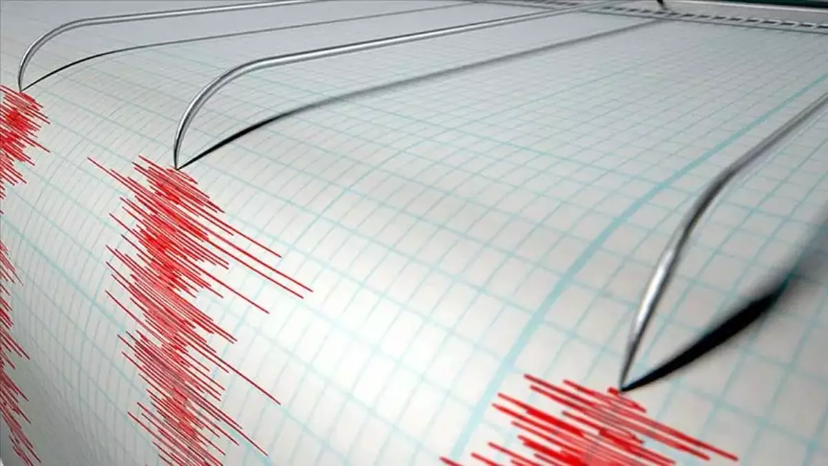 Girit'te 5,7 büyüklüğünde deprem