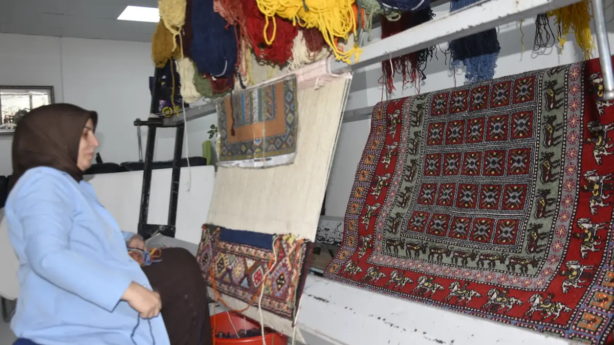 Güroymaklı kadınlar hem meslek öğreniyor, hem de para kazanıyor