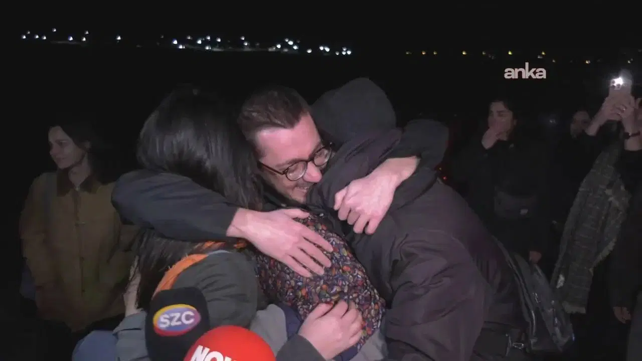 İBB Davası'nda tahliye edilen 15 kişi cezaevinden çıktı