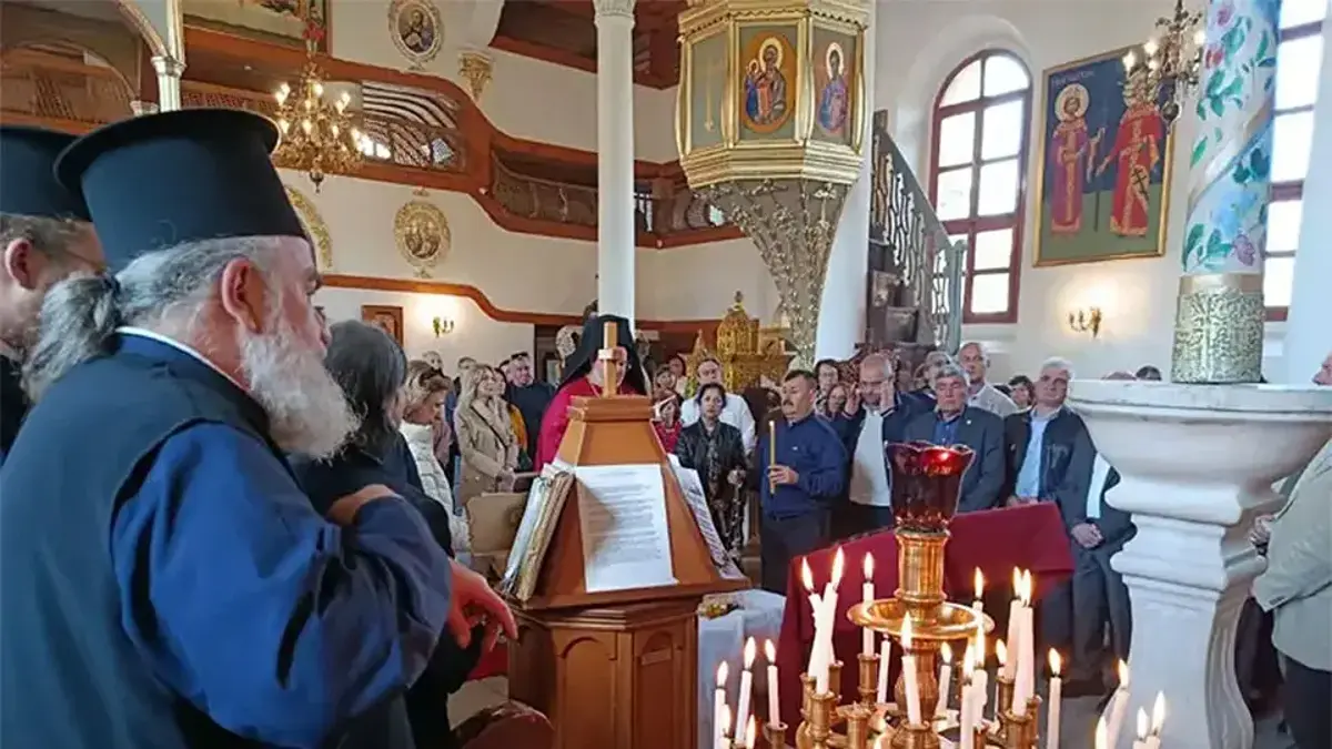 İl: Edirne... Kilisede "Yunanca" ayin krizi çıktı