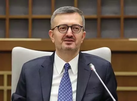 İletişim Başkanı Duran çocuklara seslendi: Adil bir dünya bırakmanın sorumluluk olduğunu hatırlattınız