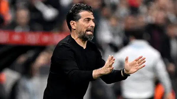 İlhan Palut'tan galibiyet sözleri: 'Maçı getiren an...'