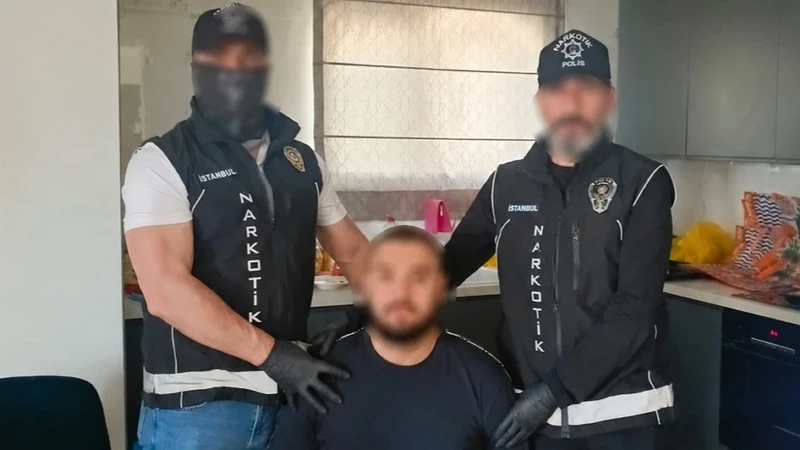 Interpol'ün 'en çok arananlar' listesindeki isim Antalya'da yakalandı