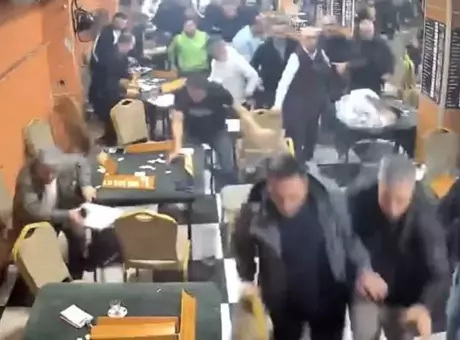 İstanbul’da ilginç olay! Camlar titredi, panik başladı: Deprem sanıp kaçtılar
