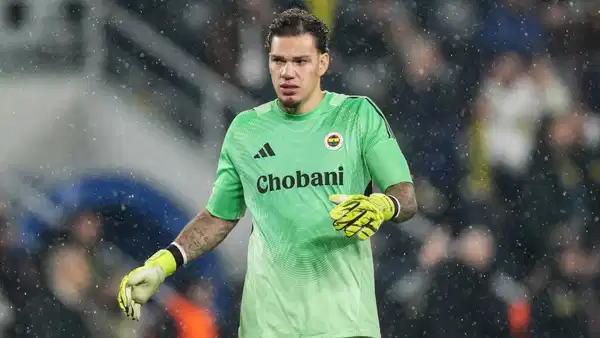 İstenen bonservis ücreti belli oldu: Fenerbahçe'den 2 kulübün talip olduğu Ederson için karar