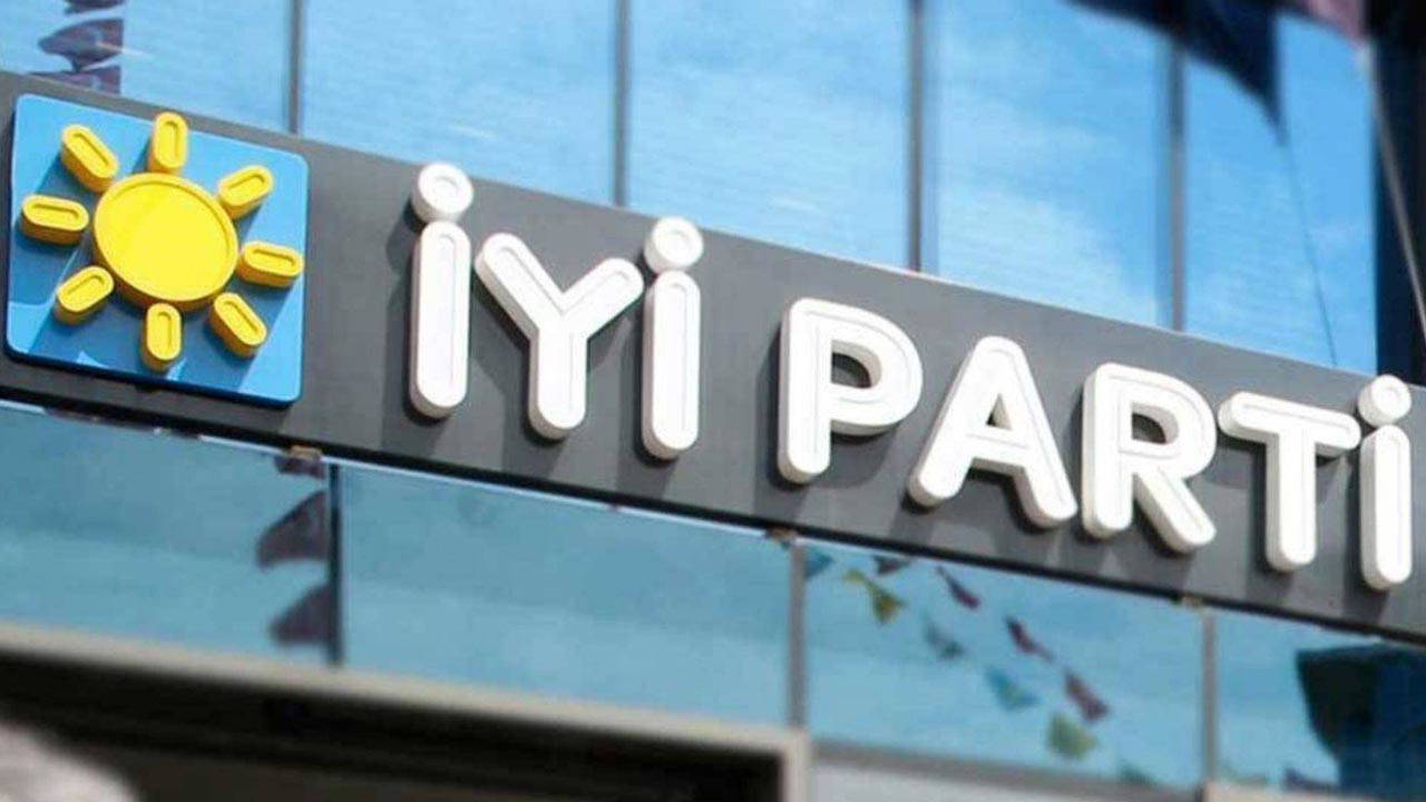 İYİ Parti Bursa’da istifa dalgası: İlçelerde peş peşe ayrılıklar