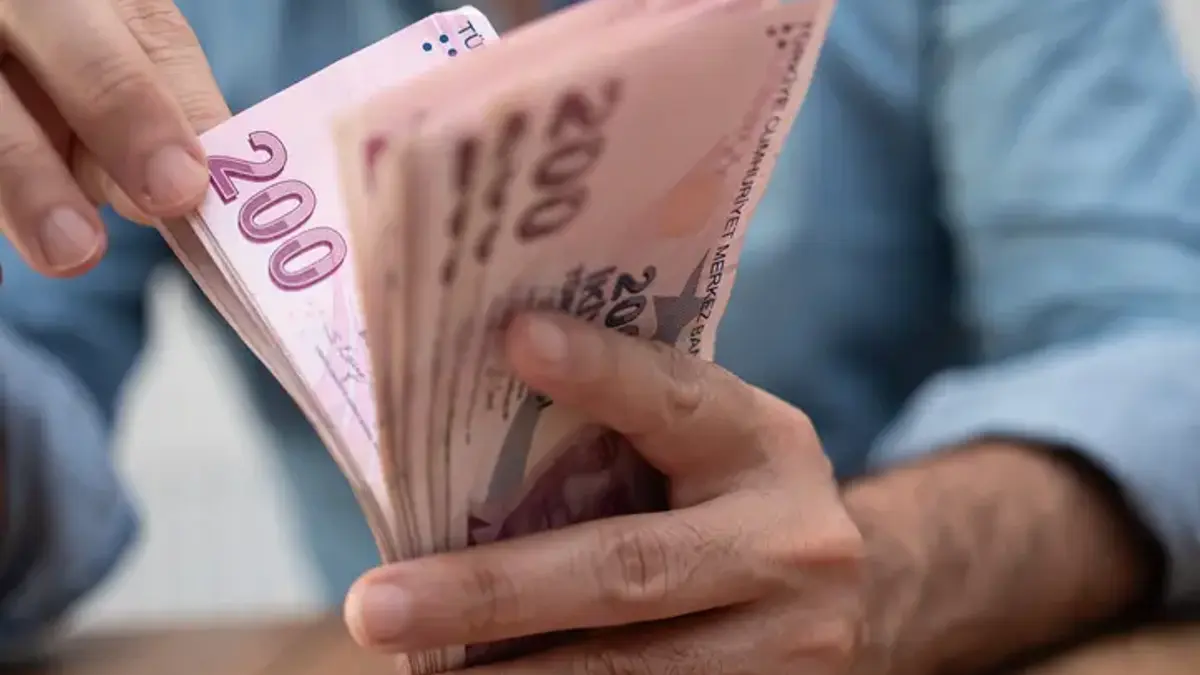 KADEMELİ EMEKLİLİK ŞARTLARI 2026 : Kademeli Emeklilik Meclis’ten Geçti Mi? Kimler Erken Emekli (EYT) Olabilir?