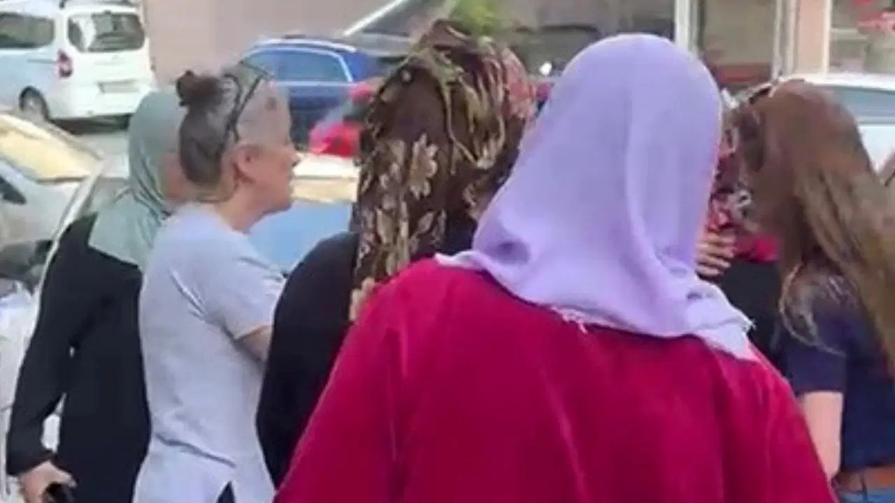 Kızını vuran damadını öldüren kayınvalideyi komşuları alkışlarla karşıladı