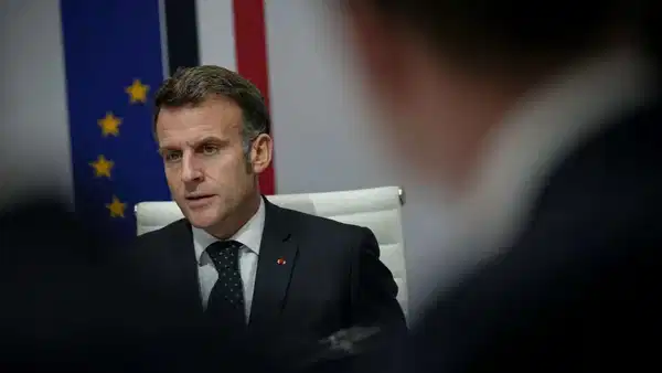Macron'dan İran açıklaması: Saf değiliz, ancak onlara karşı savaşta da değiliz