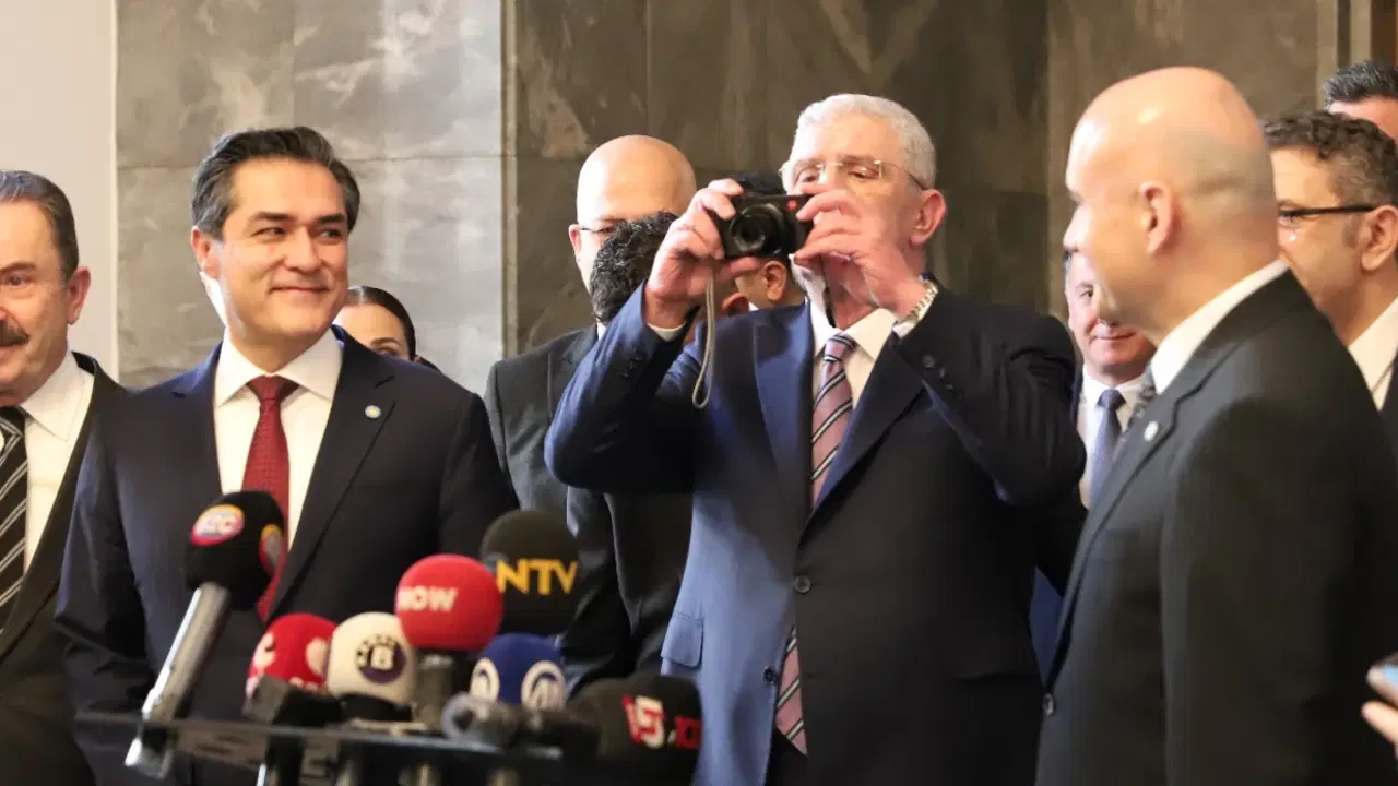 Müsavat Dervişoğlu'ndan 3 Mayıs Basın Özgürlüğü Günü mesajı: '180 ülkeden 163'üncü sırada olmak, Türkiye'ye yakışmıyor'