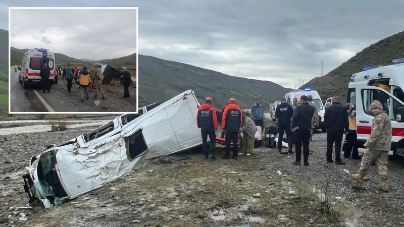 Muş'ta minibüsün devrildi: Çok sayıda yaralı var
