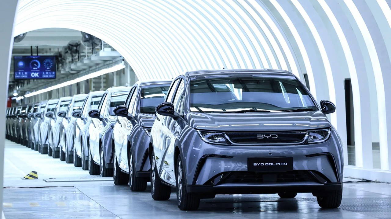 Otomotiv endüstrisinde eksen kayması: BYD'nin İngiltere zaferi ve Batı'nın çöküşü!