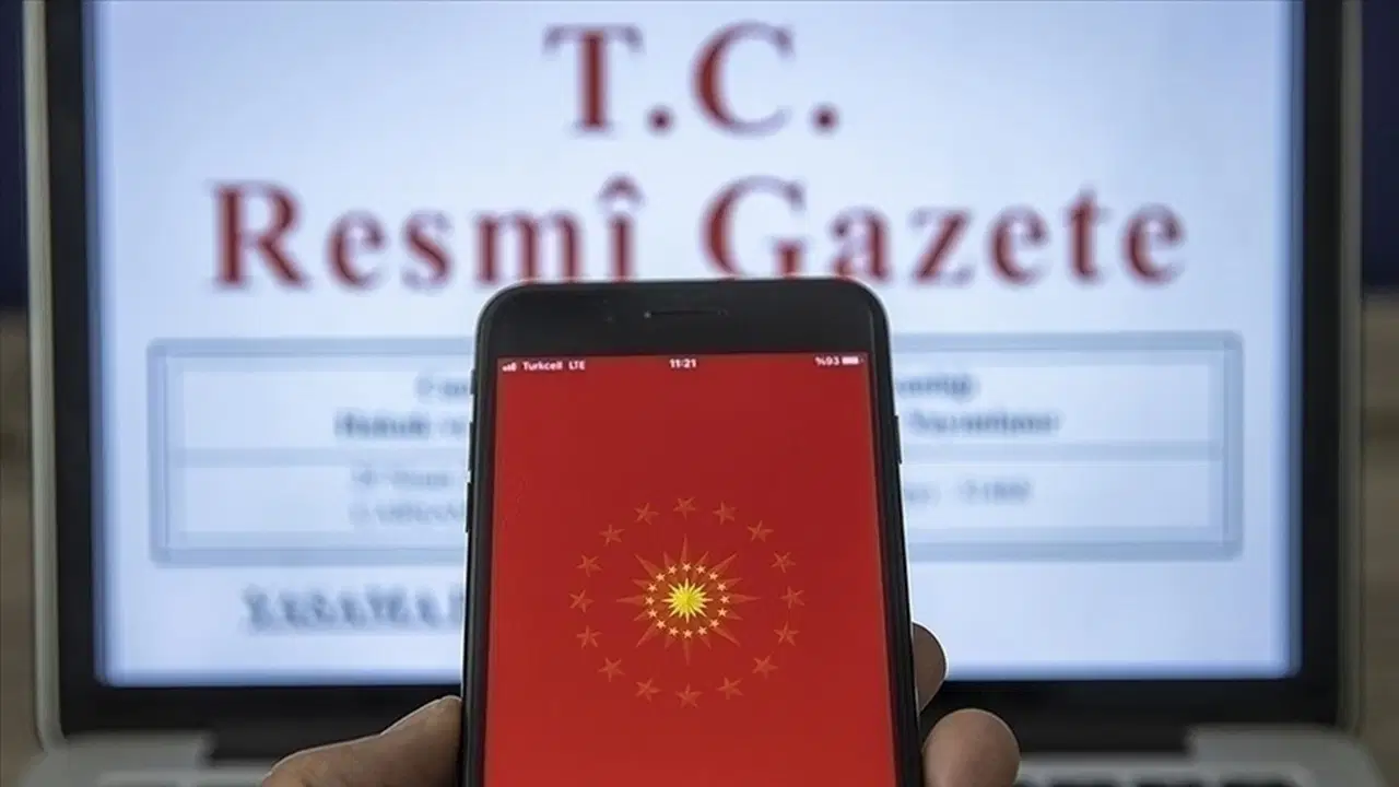 Resmi Gazete’de yayımlandı: Doğum izni 24 haftaya çıkarıldı, 15 yaş altına sosyal medya yasağı