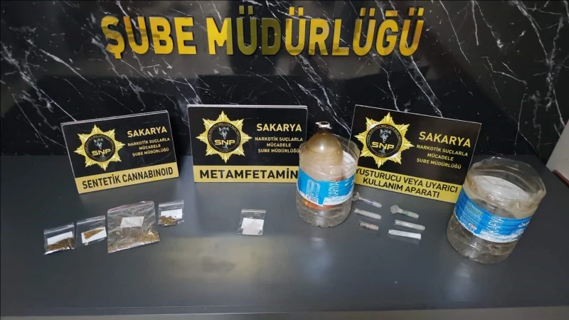 Sakarya’da 'zehir evlerine' baskın: 17 gözaltı