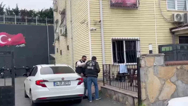 Sarıyer’de iki firari yakalandı: 27 yıl cezası vardı