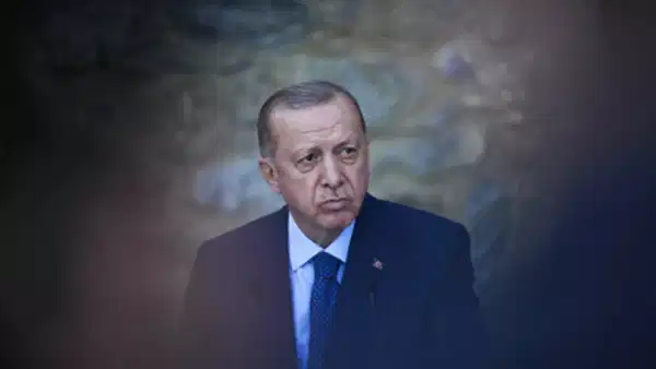 Son seçim anketinin sonuçları… Erdoğan bu senaryolarda kaybediyor!
