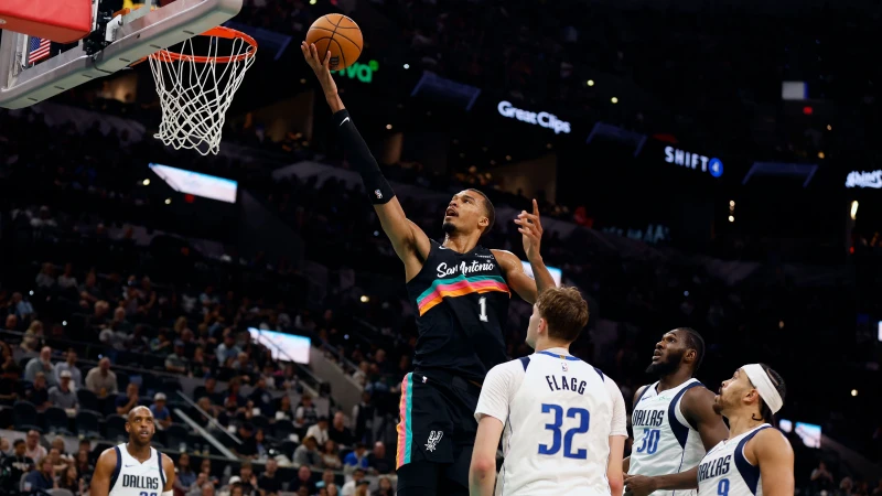 Wembanyama NBA'de tarihe geçti